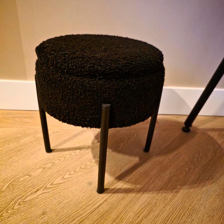 Zwarte Opbergpoef met Losse Deksel, Huis en Inrichting, Banken | Voetenbanken en Poefen, Minder dan 50 cm, Minder dan 50 cm, Rond