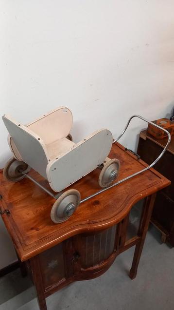 #Vintage #Poppenwagen - Hout & Metaal beschikbaar voor biedingen