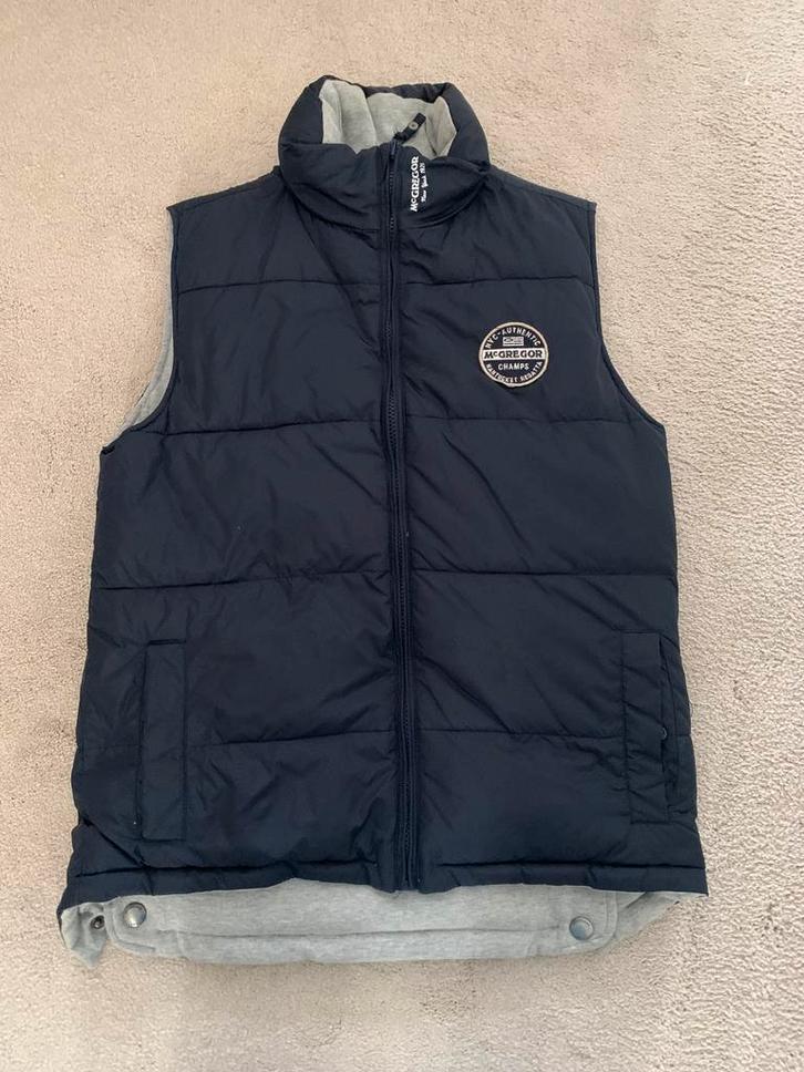 Mc Gregor bodywarmer 2 kanten draagbaar, Kinderen en Baby's, Kinderkleding | Maat 176, Zo goed als nieuw, Jongen, Jas, Ophalen