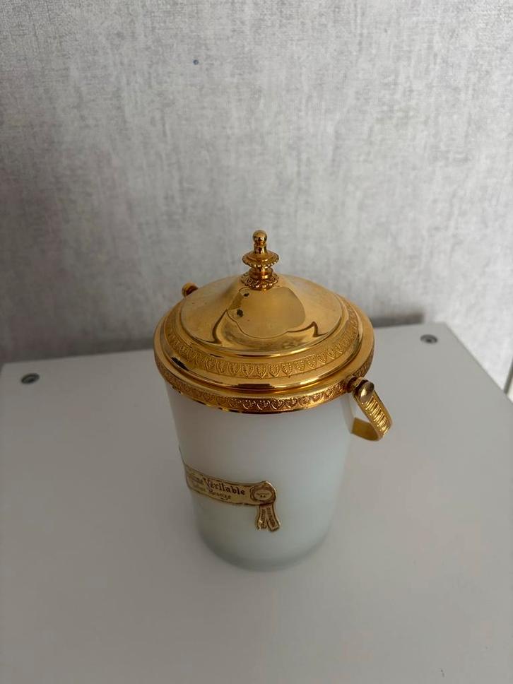 Opaline Ijsbokaal met Ormolu Brons deksel  glas, Antiek en Kunst, Antiek | Glas en Kristal, Ophalen of Verzenden