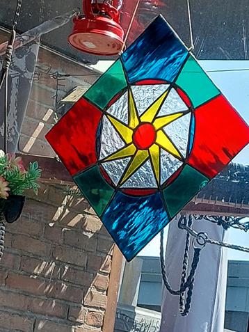 Glas in lood raamhanger hanger glaskunst  beschikbaar voor biedingen