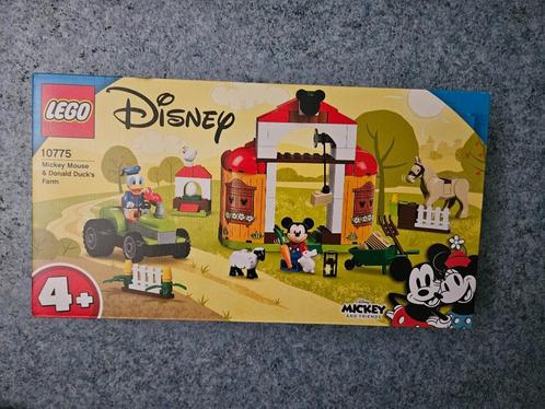 Lego Disney 10775 Mickey Mouse & Donald Duck Boerderij NIEUW, Kinderen en Baby's, Speelgoed | Duplo en Lego, Nieuw, Lego, Complete set