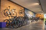 Trek Madone SL 5 Disc GEN 8  Matte Deep Smoke 2999,-, Carbon, Heren, Nieuw, Meer dan 20 versnellingen