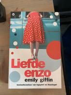 Liefde enzo - Emily Giffin, Ophalen of Verzenden, Zo goed als nieuw, Nederland