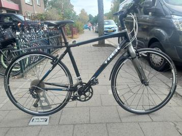 28 inch Trek 7.6 met 20 versnellingen en iso zone. beschikbaar voor biedingen