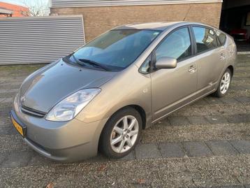 Toyota Prius Ne démarre pas- Start niet- doesn't start beschikbaar voor biedingen