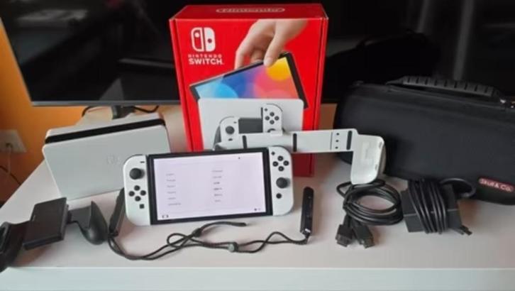 Nintendo Switch OLED | Compleet!, Spelcomputers en Games, Spelcomputers | Nintendo Switch, Zo goed als nieuw, Switch OLED, Met 1 controller