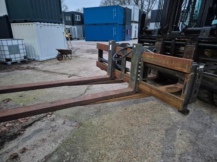 Magni / Manitou groot vorkenbord 250cm lepels by R van Herk, Doe-het-zelf en Verbouw, Metalen, Ophalen