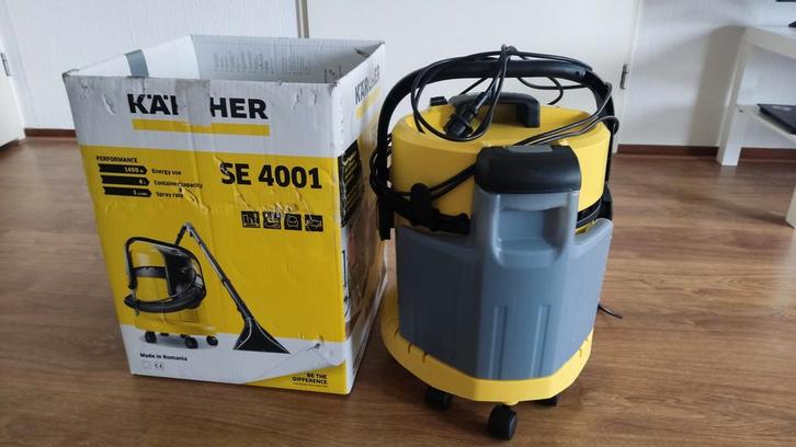 Kärcher SE 4001 Tapijtreiniger/Stofzuiger, Doe-het-zelf en Verbouw, Reinigingsmachines, Zo goed als nieuw, Waterstofzuiger, Ophalen of Verzenden