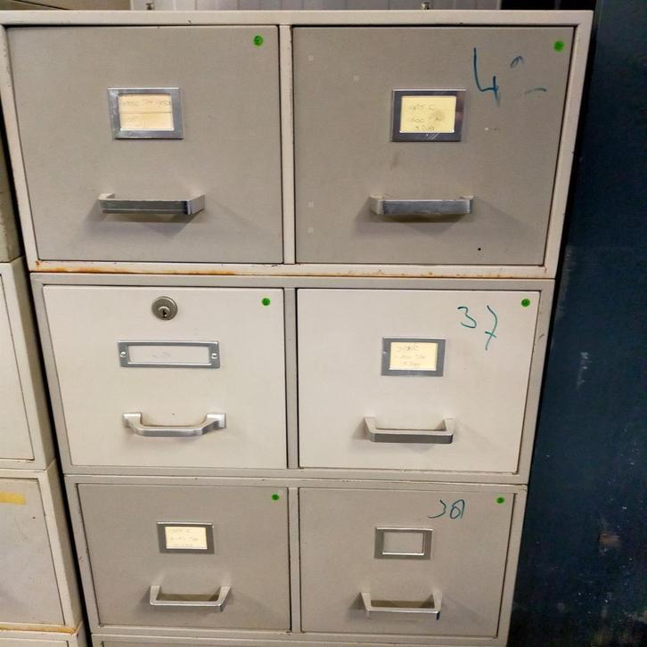 Industriële stalen ladekast kaartenbak  6 laadjes div.grijs, Huis en Inrichting, Kasten | Ladekasten, Minder dan 100 cm, 25 tot 50 cm