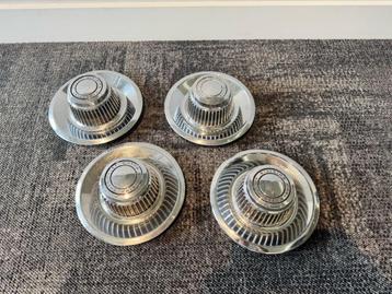 Corvette C3 Rallye Wheel trim set beschikbaar voor biedingen