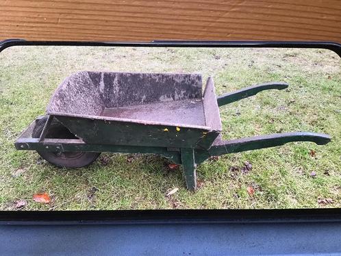 Oude kruiwagen, Tuin en Terras, Kruiwagens, Gebruikt, Eenwielig, Ophalen