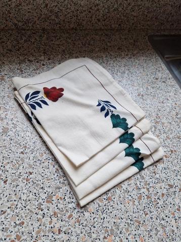 4 Boerenbont Servetten Katoen beschikbaar voor biedingen