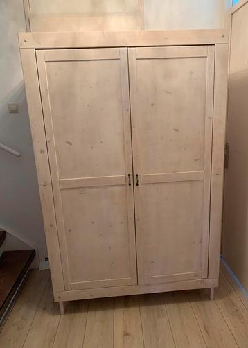 Gereserveerd voor Vera:Kledingkast Stranda van Ikea  beschikbaar voor biedingen