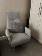 Moderne grijze relaxfauteuil met draaipoot, Ophalen, Zo goed als nieuw