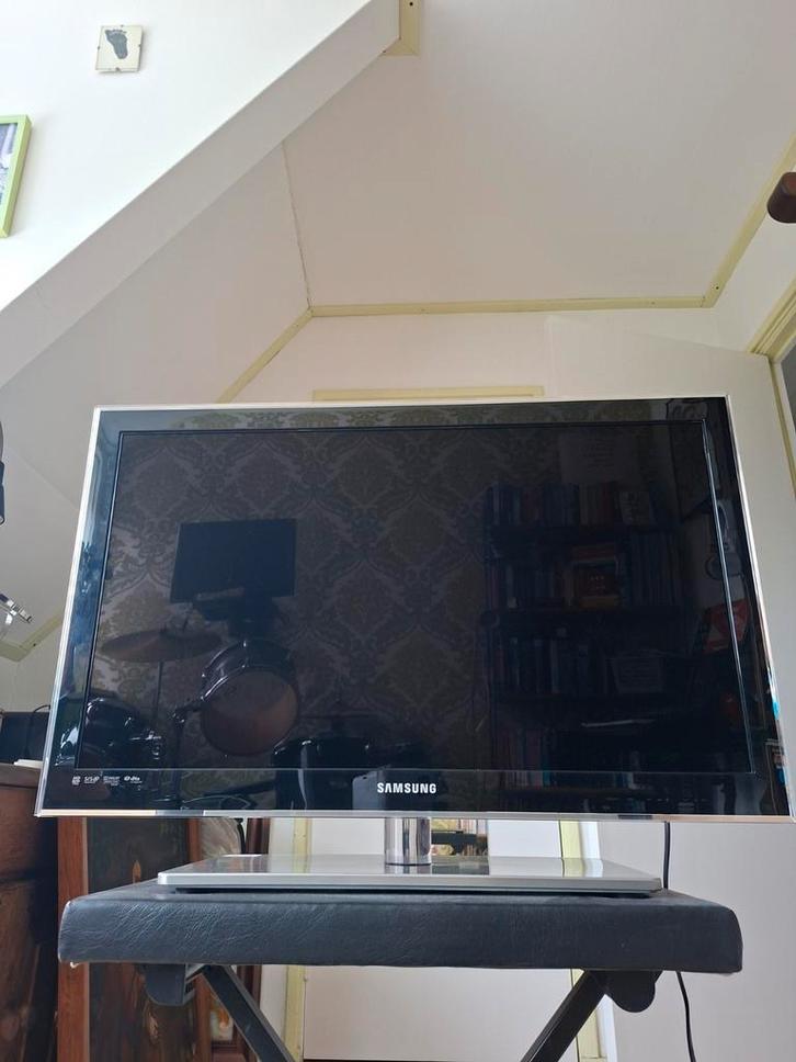 Samsung LCD-TV full HD 32", Audio, Tv en Foto, Televisies, Gebruikt, LCD, 80 tot 100 cm, Full HD (1080p), Samsung, 50 Hz, Ophalen