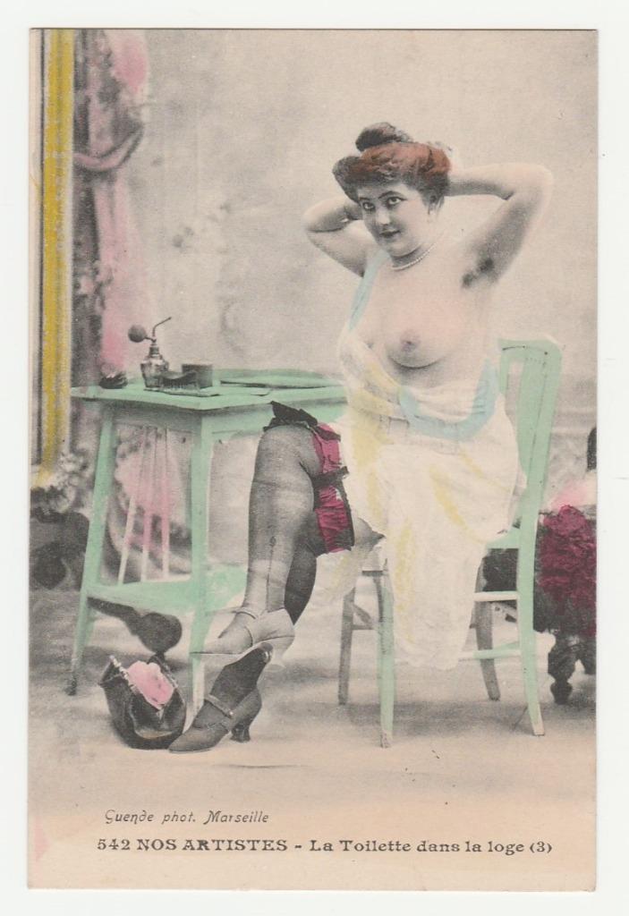 Half naakt.  La toilette dans la loge., Verzamelen, Ansichtkaarten | Themakaarten, Ongelopen, Voor 1920, Overige thema's, Verzenden