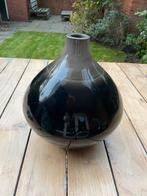 Moderne keramieken vaas – zwart/grijs, Zwart, Aardewerk of Porselein, Ophalen of Verzenden, Zo goed als nieuw