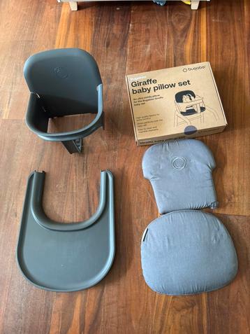 Bugaboo Giraffe baby inzet met kussens en tafeltje beschikbaar voor biedingen