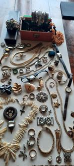 Lot antieke sieraden uit erfenis., Ophalen of Verzenden, Overige materialen, Met edelsteen