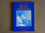 Reiki - Heel jezelf en anderen, Boeken, Spiritualiteit algemeen, Overige typen, Ophalen of Verzenden, Zo goed als nieuw