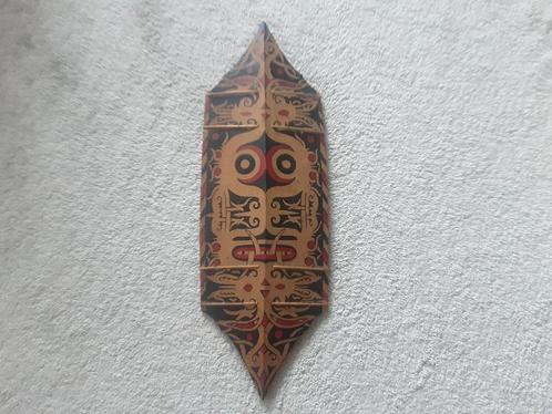 OUD DAYAK SCHILD BORNEO HANDBESCHILDERD DAJAK KALIMANTAN, Antiek en Kunst, Kunst | Niet-Westerse kunst, Ophalen of Verzenden