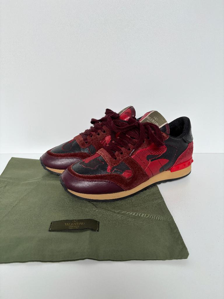 VALENTINO Rockrunner rood leer suede sneakers Maat 37, Ophalen of Verzenden, Valentino Garavani, Rood, Sneakers of Gympen