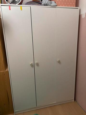 Kledingkast ikea