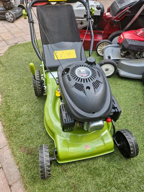 Central park motormaaier met aandrijving 2021., Tuin en Terras, Grasmaaiers, Zo goed als nieuw, 50 cm of meer, Ophalen