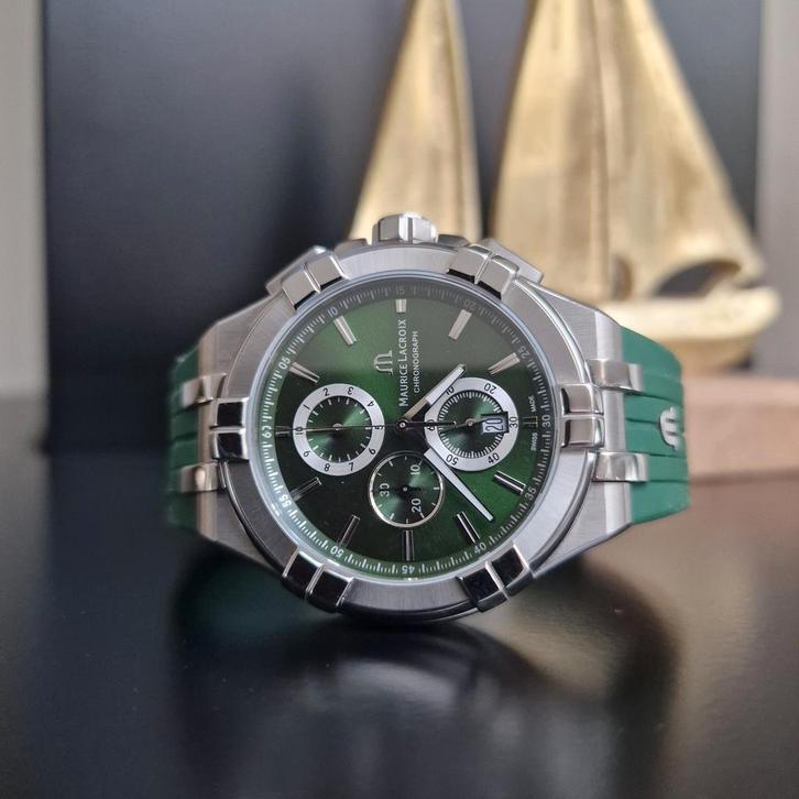 Maurice Lacroix Aikon, Sieraden, Tassen en Uiterlijk, Sporthorloges, Zo goed als nieuw, Android, Groen, Slaap, Waterdicht, Ophalen of Verzenden