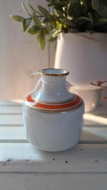 Vintage Bavaria porseleinen vaasje, vaas, oranje, wit, goud beschikbaar voor biedingen