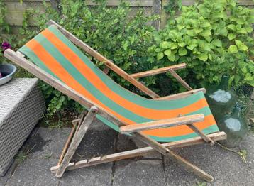 Strandstoel/tuinstoel oranje/groen beschikbaar voor biedingen