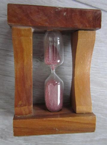 Zandloper met roze zand - 9 cm hoog beschikbaar voor biedingen
