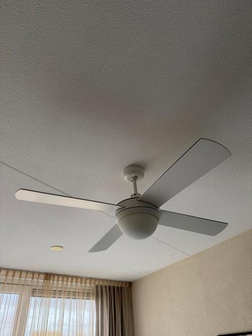 Plafondlamp met Ventilator, Huis en Inrichting, Lampen | Plafondlampen, Zo goed als nieuw, Metaal, Ophalen