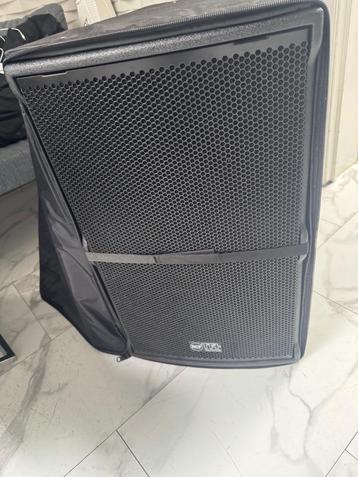 2 x Rcf TT5A-II actief speakers + hoezen beschikbaar voor biedingen