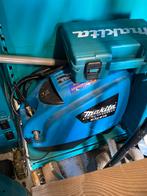 Makita compressor (met snoer), Doe-het-zelf en Verbouw, Compressors, Ophalen of Verzenden, 6 tot 10 bar, Mobiel, Zo goed als nieuw