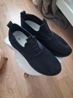 Nieuwe zwarte gympen maat 40 in doos, Ophalen of Verzenden, Nieuw, Zwart, Sneakers of Gympen