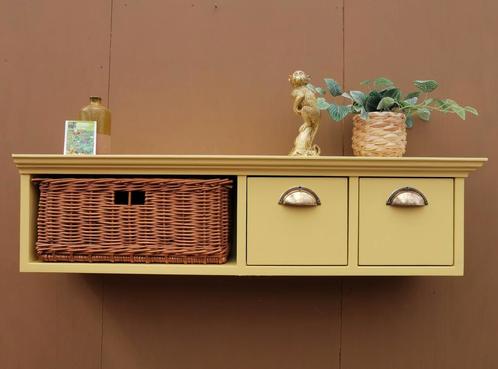 Wandkastje Sunny Yellow, Huis en Inrichting, Kasten | Wandmeubels, Zo goed als nieuw, Minder dan 100 cm, Minder dan 150 cm, 25 tot 50 cm