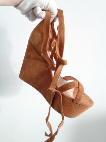 Even & Odd suede, 100% leren wedges, maat 39, NIEUW, doos  beschikbaar voor biedingen