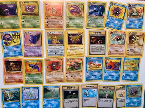 Pokemon kaarten fossil verzameling met holo en 1st editions, Hobby en Vrije tijd, Verzamelkaartspellen | Pokémon, Ophalen of Verzenden