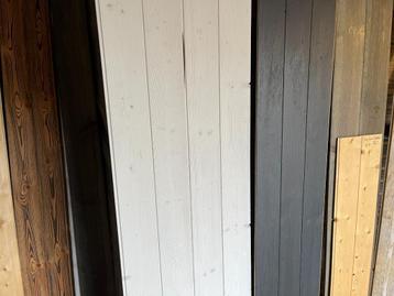 Wandbeschot, plafonddelen 13x135 2m60 lang wit geborsteld beschikbaar voor biedingen