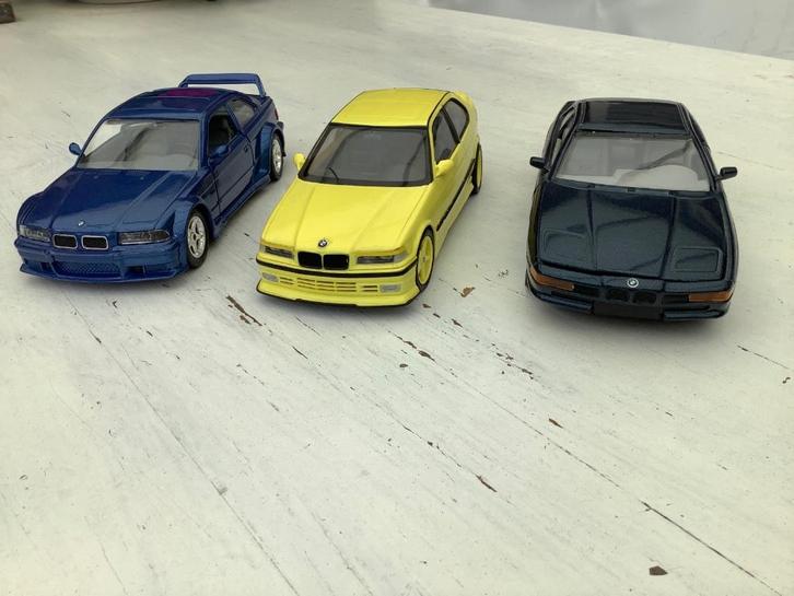 Set BMW modelauto, Hobby en Vrije tijd, Modelauto's | 1:24, Gebruikt, Auto, Bburago, Ophalen