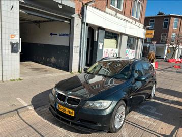 BMW 3-Serie 2.0 I 320 Touring AUT 2006 Groen Airco Leer voll beschikbaar voor biedingen