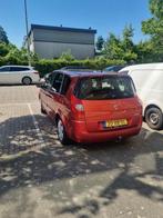 Renault Grand Scenic 2.0 16V 5P 2007 Rood, Voorwielaandrijving, 1998 cc, Stof, 74 €/maand