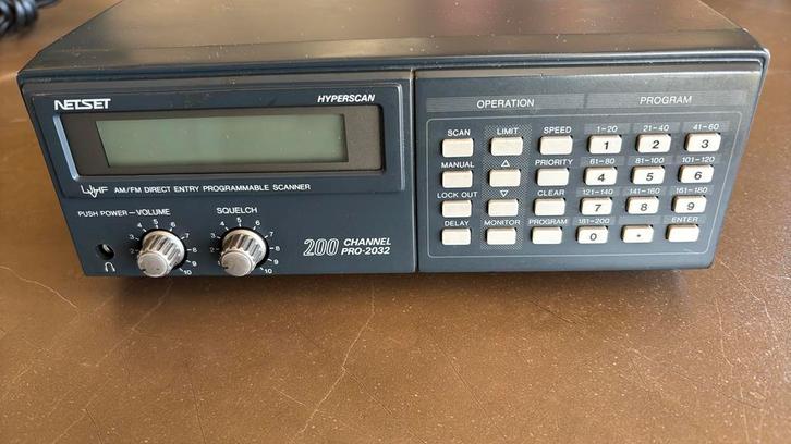 Netset Pro-2032 Scanner nieuw display, Telecommunicatie, Scanners, Gebruikt, Ophalen of Verzenden