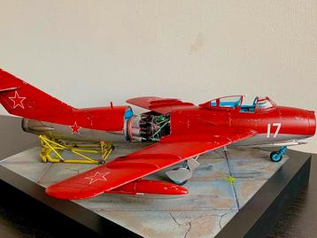 Diorama 1/32 Mikoyan-Gurevich MiG-17 Fresco beschikbaar voor biedingen