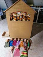 Poppenkast incl 10 poppenkast poppen, Ophalen, Gebruikt, Poppenhuis