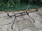 GRATIS metalen onderstel tuintafel stevig 90x60 cm, Ophalen, Zo goed als nieuw, Ovaal, Metaal