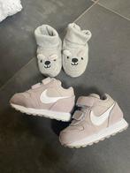 Nike MD runner babyschoentjes maat 18,5, Ophalen of Verzenden, Zo goed als nieuw, Jongetje of Meisje, Slofjes