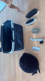 Paardencap, borstels met bijhorende tas, Dieren en Toebehoren, Ophalen of Verzenden, Gebruikt